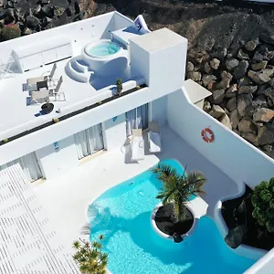 villas-veaco-supreme-bahia-azul.in-canary-islands.com/