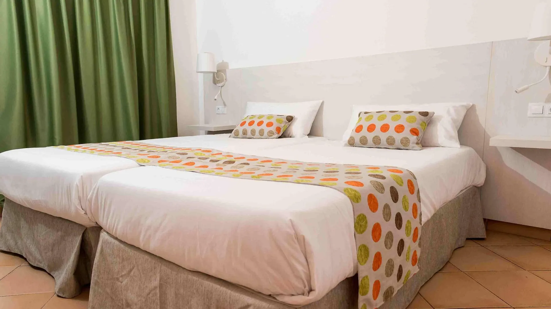 Apartamentos Maxorata Beach Corralejo 3*,  Spanien